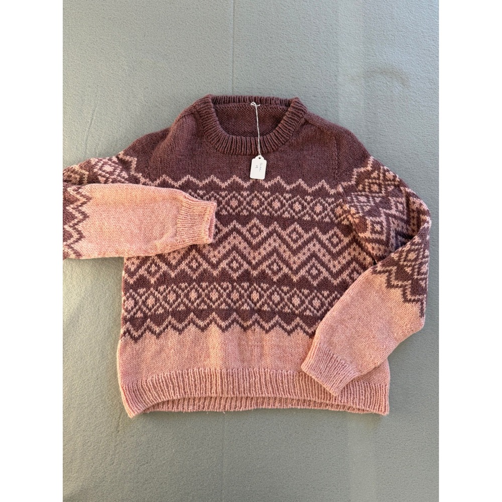 Hand Knit Wool Sweater Womens Medium Fair Isle Geometric Pink Purple Pullover